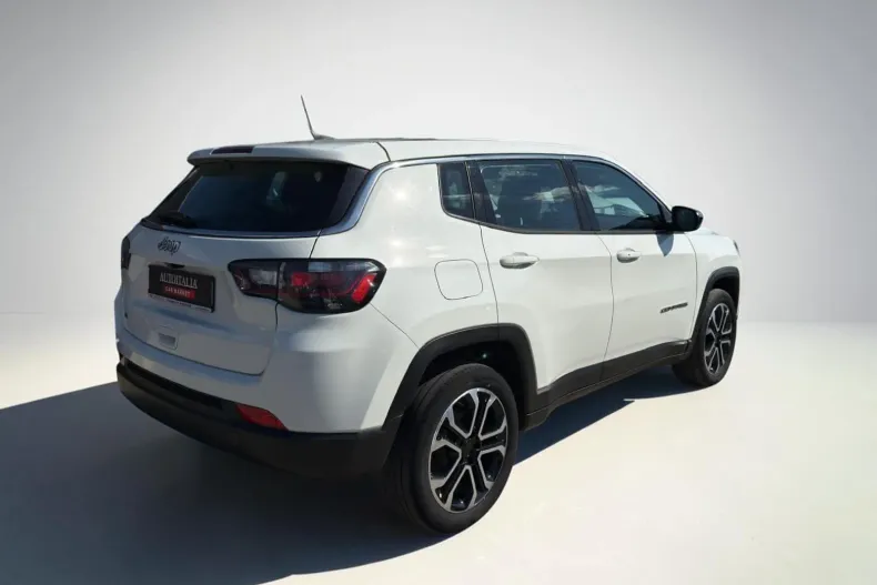 Jeep Compass din 2024 cu 53.796 km - oferta JEE264232 - foto 14