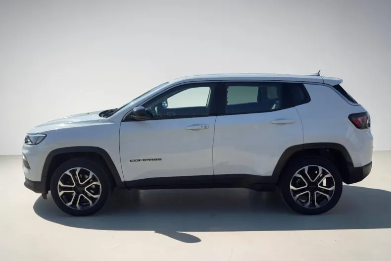 Jeep Compass din 2024 cu 53.796 km - oferta JEE264232 - foto 16