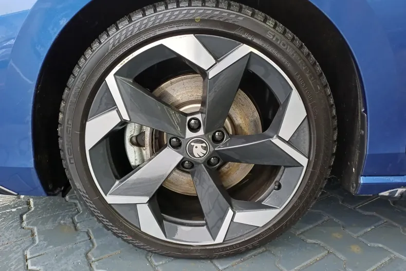 Skoda Superb din 2026 cu 12.123 km - oferta SKO264246 - foto 4
