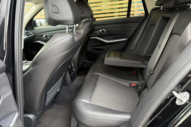 BMW 330 (Seria 3) din 2022 cu 58.383 km - oferta BMW264263 - foto 14