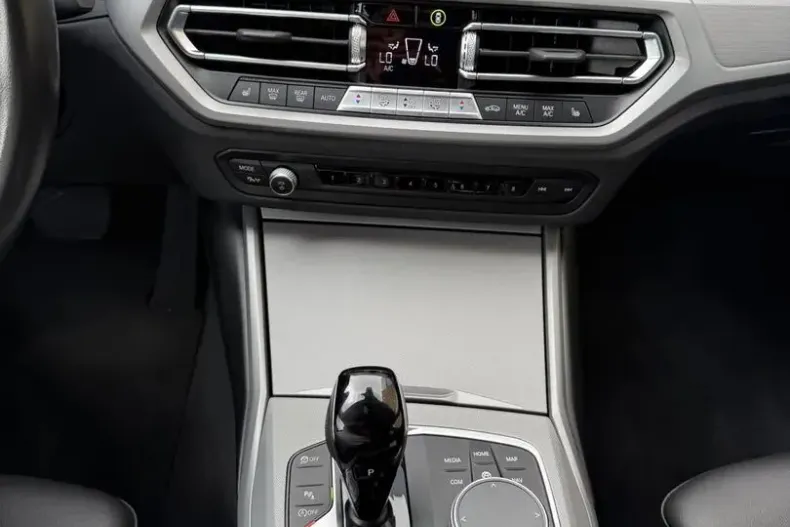 BMW 330 (Seria 3) din 2022 cu 58.383 km - oferta BMW264263 - foto 18