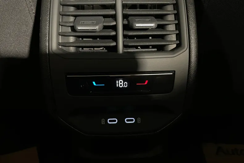 Seat Leon din 2023 cu 93.117 km - oferta SEA264269 - foto 20