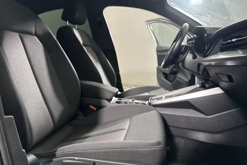 Audi A3 din 2021 cu 128.337 km - oferta AUD264273 - foto 11