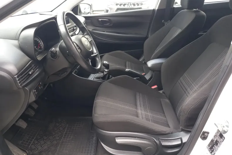 Hyundai Bayon din 2023 cu 43.682 km - oferta HYU264286 - foto 12