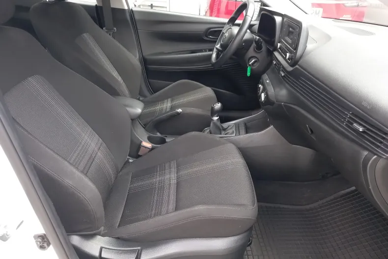 Hyundai Bayon din 2023 cu 43.682 km - oferta HYU264286 - foto 15