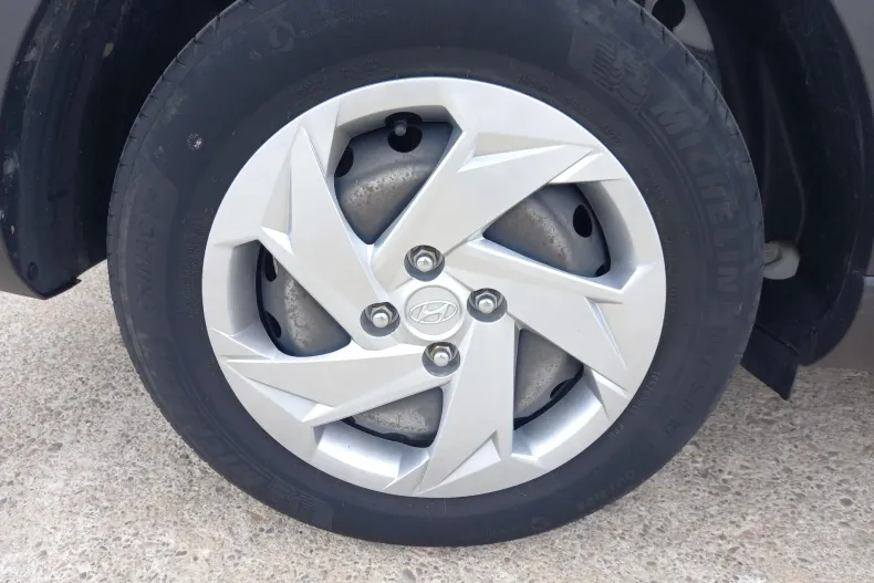 Hyundai Bayon din 2023 cu 43.682 km - oferta HYU264286 - foto 16