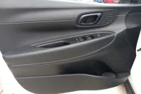Hyundai Bayon din 2023 cu 43.682 km - oferta HYU264286 - foto 19