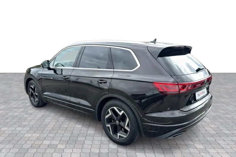 Volkswagen Touareg din 2025 cu 24.044 km - oferta VOL264298 - foto 3
