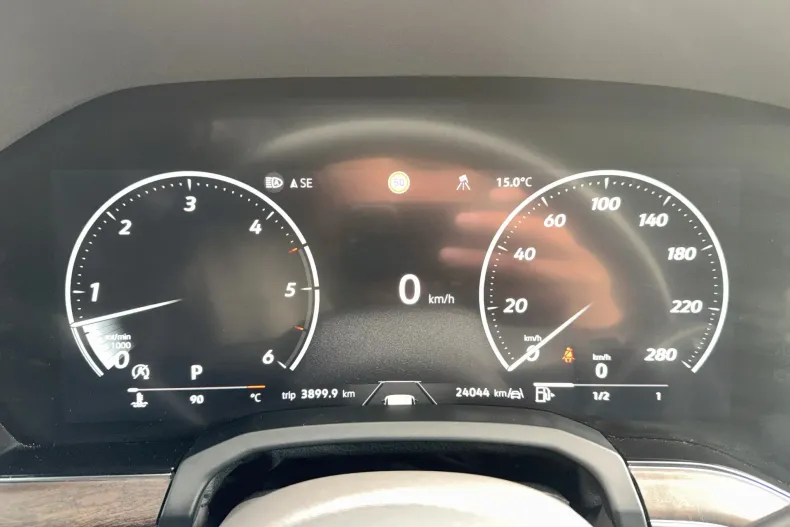 Volkswagen Touareg din 2025 cu 24.044 km - oferta VOL264298 - foto 19