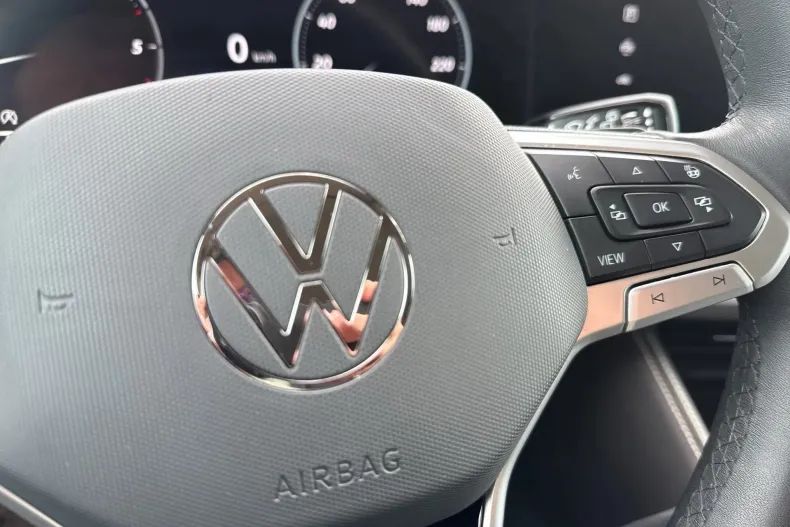 Volkswagen Touareg din 2025 cu 24.044 km - oferta VOL264298 - foto 20