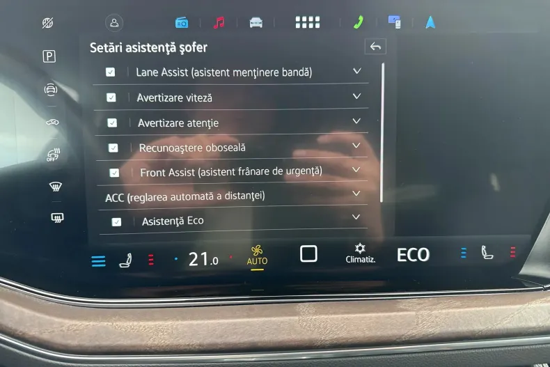 Volkswagen Touareg din 2025 cu 24.044 km - oferta VOL264298 - foto 22