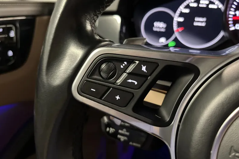 Porsche Cayenne din 2020 cu 69.581 km - oferta POR264300 - foto 18