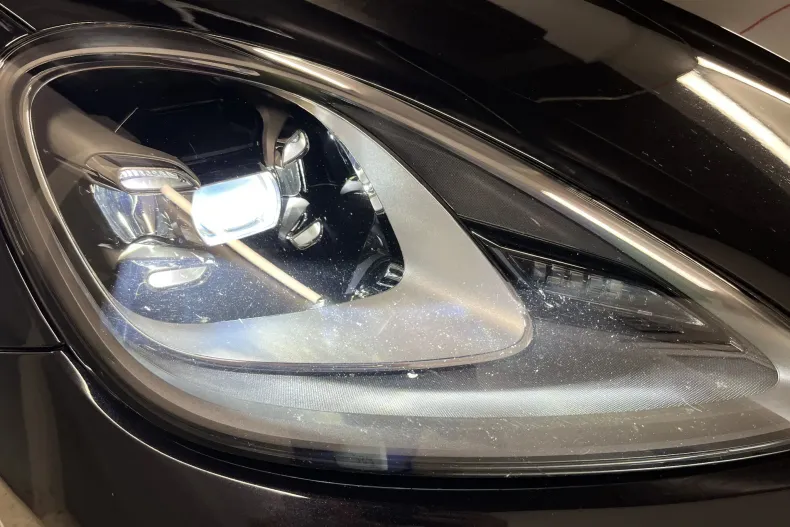 Porsche Cayenne din 2020 cu 69.581 km - oferta POR264300 - foto 31