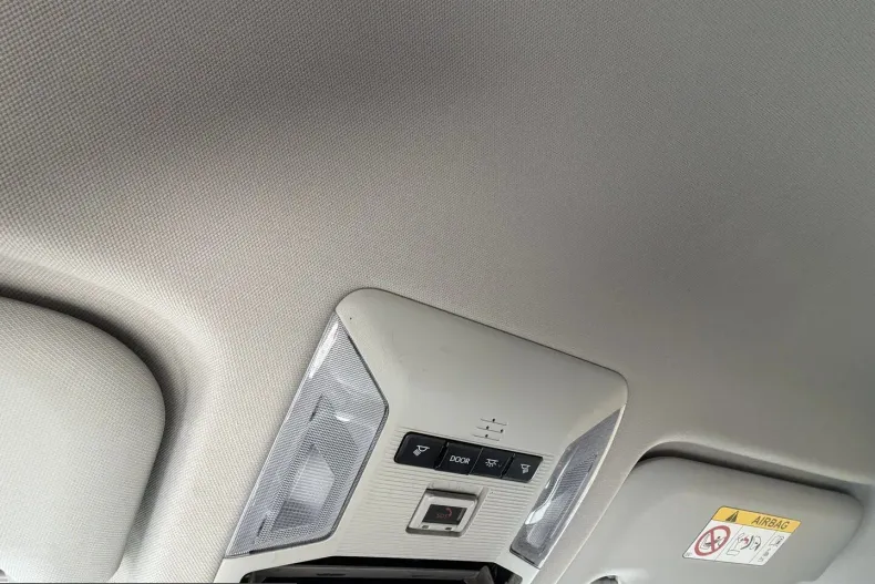 Toyota RAV4 din 2021 cu 156.282 km - oferta TOY264322 - foto 26