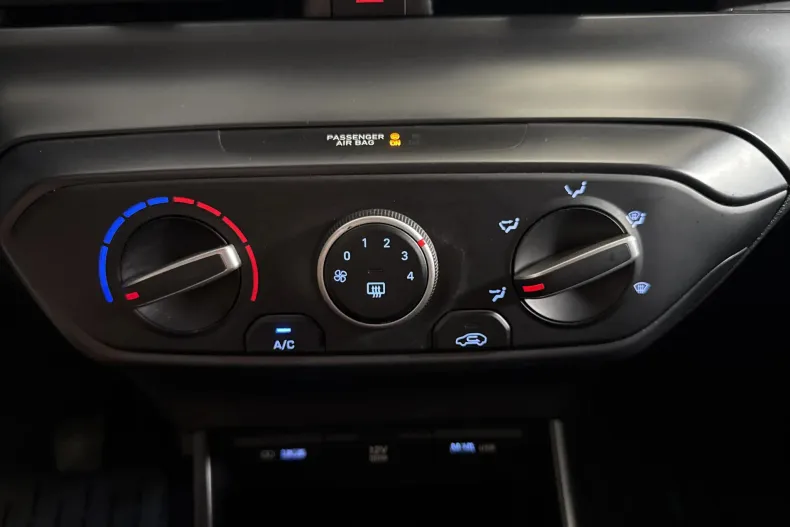 Hyundai i20 din 2021 cu 42.206 km - oferta HYU264332 - foto 16