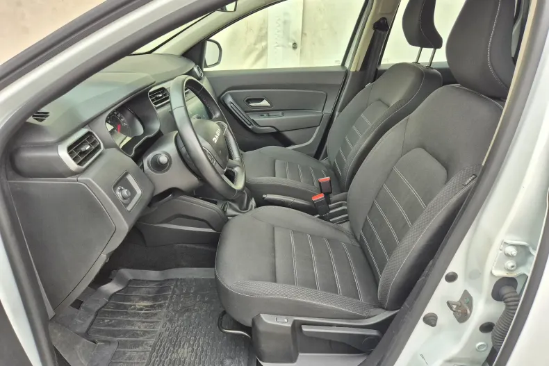 Dacia Duster din 2024 cu 42.271 km - oferta DAC264338 - foto 10