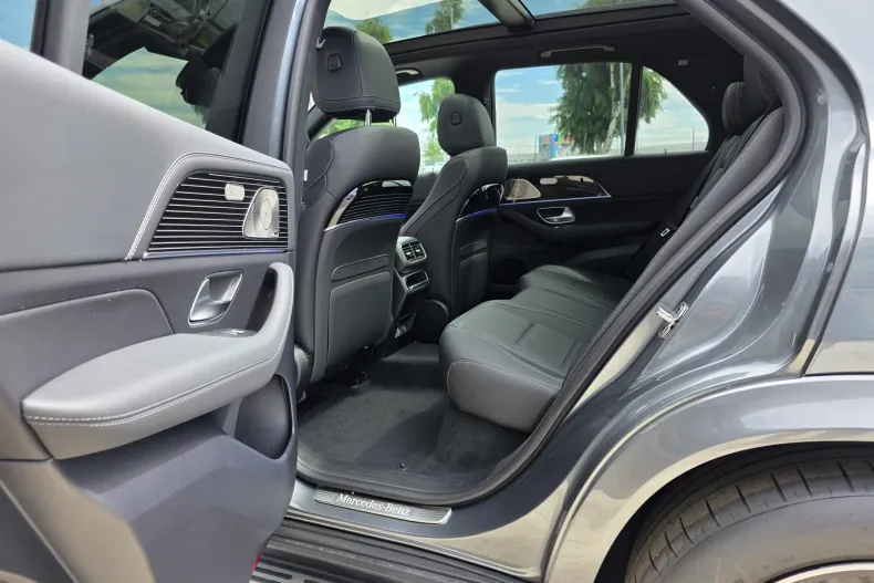 Mercedes-Benz GLE 450 (Clasa GLE) din 2026 cu 10 km - oferta MER264357 - foto 14