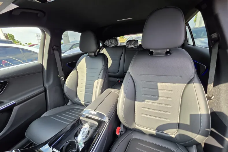 Mercedes-Benz GLC 300 (Clasa GLC) din 2026 cu 10 km - oferta MER264390 - foto 14