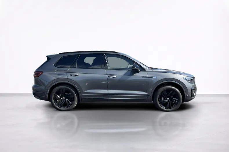 Volkswagen Touareg din 2022 cu 101.931 km - oferta VOL264396 - foto 7