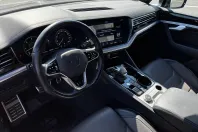 Volkswagen Touareg din 2022 cu 101.931 km - oferta VOL264396 - foto 11