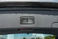 Volkswagen Touareg din 2022 cu 101.931 km - oferta VOL264396 - foto 27
