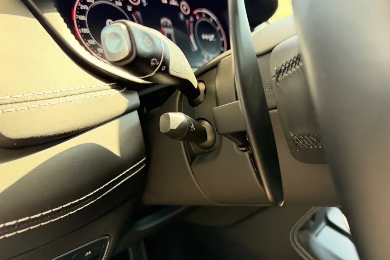 Aston Martin DBX din 2020 cu 56.699 km - oferta AST264422 - foto 9