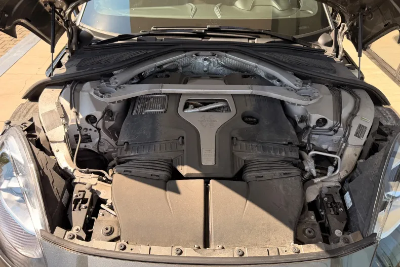 Aston Martin DBX din 2020 cu 56.699 km - oferta AST264422 - foto 29