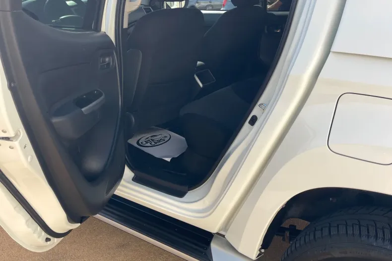 Mitsubishi L200 din 2022 cu 170.000 km - oferta MIT264456 - foto 19