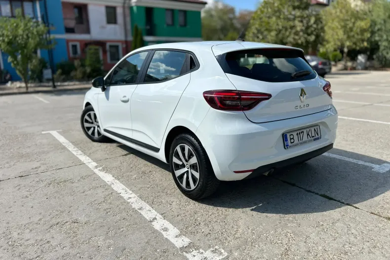 Renault Clio din 2023 cu 106.896 km - oferta REN264474 - foto 4