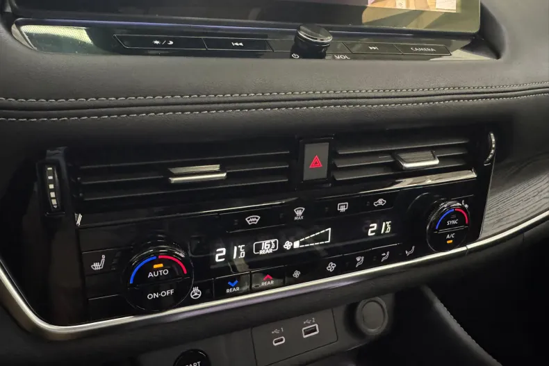 Nissan X-Trail din 2025 cu 4.555 km - oferta NIS264482 - foto 14