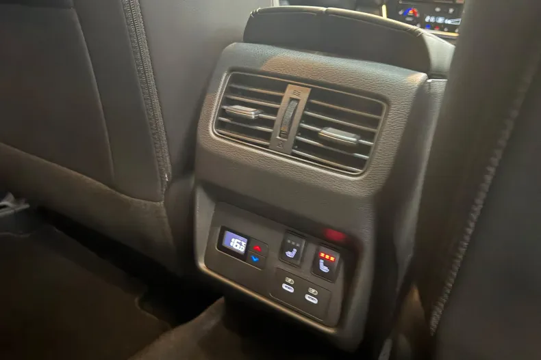 Nissan X-Trail din 2025 cu 4.555 km - oferta NIS264482 - foto 20