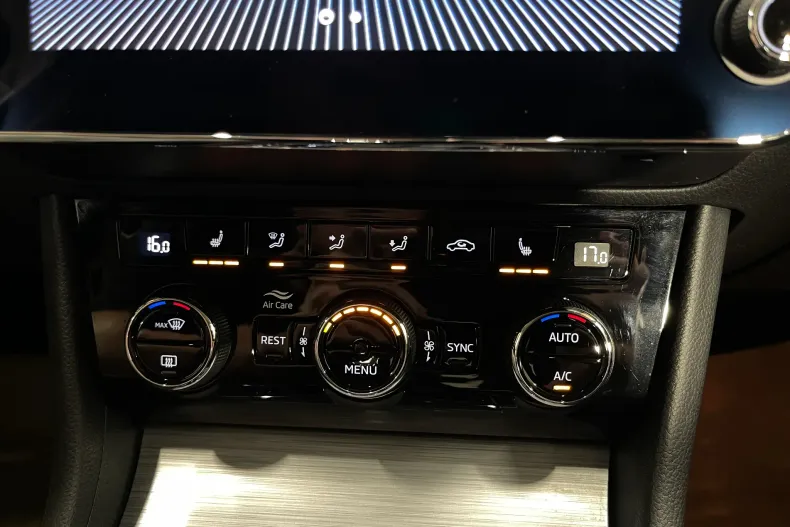 Skoda Superb din 2022 cu 117.102 km - oferta SKO264485 - foto 18