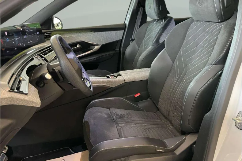 Peugeot 3008 din 2025 cu 14.500 km - oferta PEU264502 - foto 13
