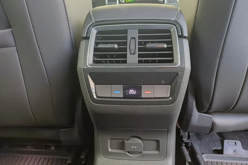 Skoda Kodiaq din 2022 cu 72.182 km - oferta SKO264508 - foto 33