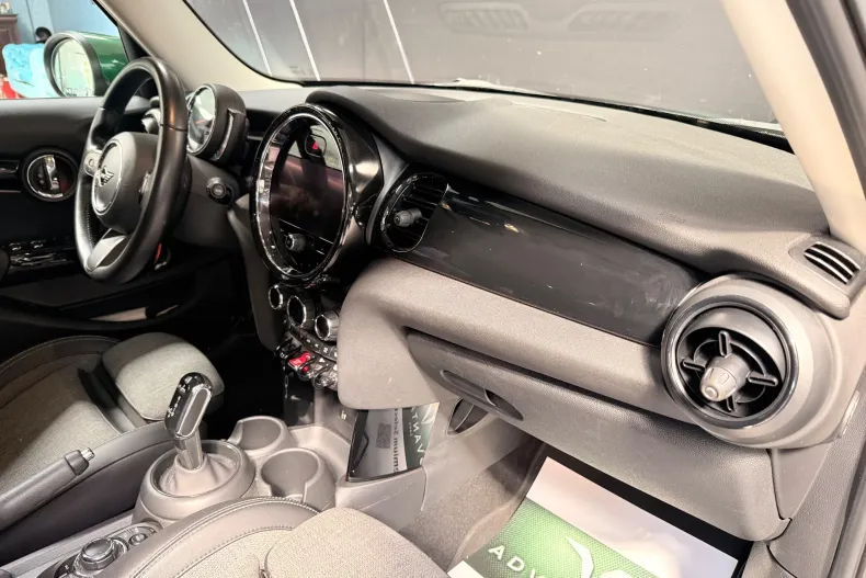 MINI ONE din 2022 cu 133.300 km - oferta MIN264510 - foto 11