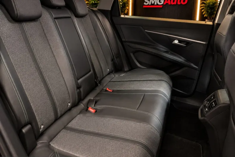 Peugeot 3008 din 2022 cu 109.546 km - oferta PEU264513 - foto 7