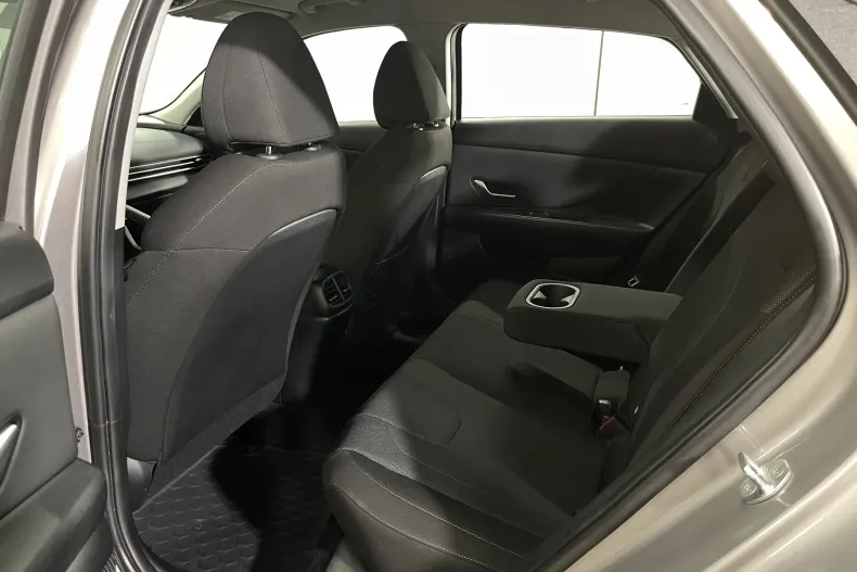 Hyundai Elantra din 2022 cu 95.071 km - oferta HYU264525 - foto 11