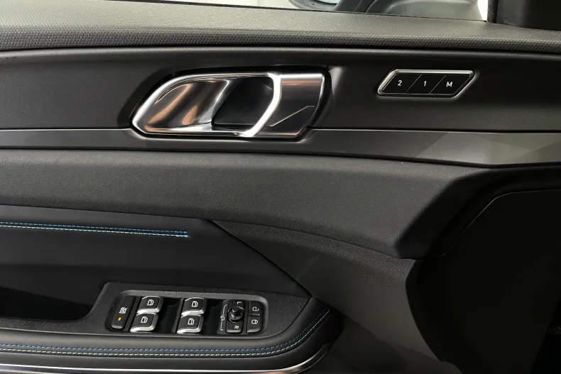 Lynk & Co 01 din 2023 cu 53.795 km - oferta LYN264538 - foto 30