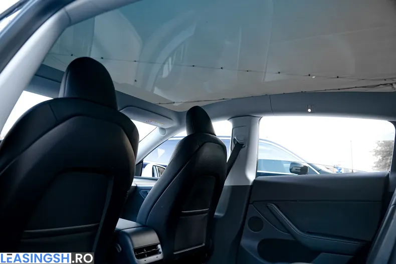 Tesla Model Y din 2023 cu 74.000 km - oferta TES264554 - foto 12