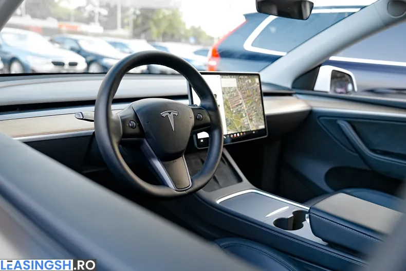 Tesla Model Y din 2023 cu 74.000 km - oferta TES264554 - foto 27