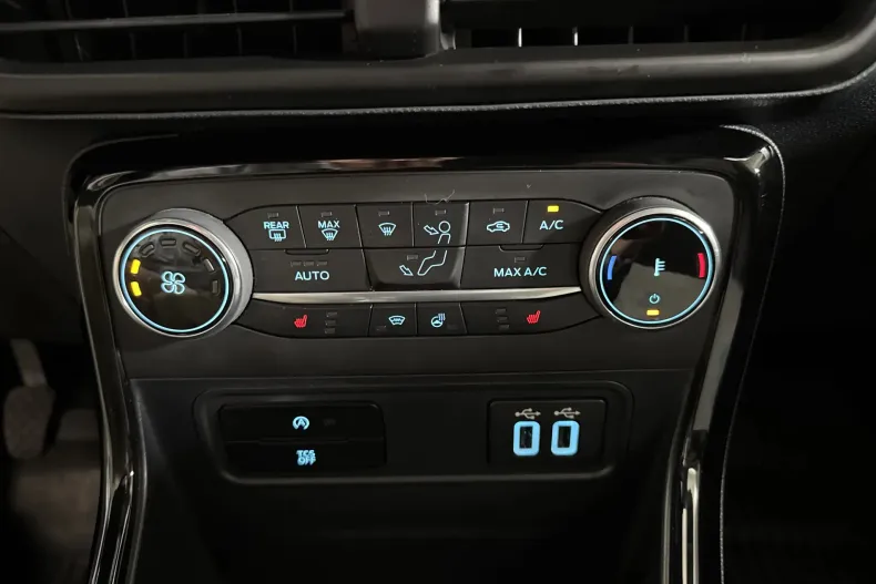 Ford EcoSport din 2021 cu 89.630 km - oferta FOR264562 - foto 17