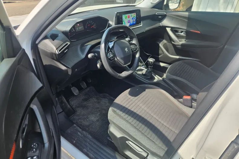 Peugeot 2008 din 2021 cu 53.000 km - oferta PEU264591 - foto 19