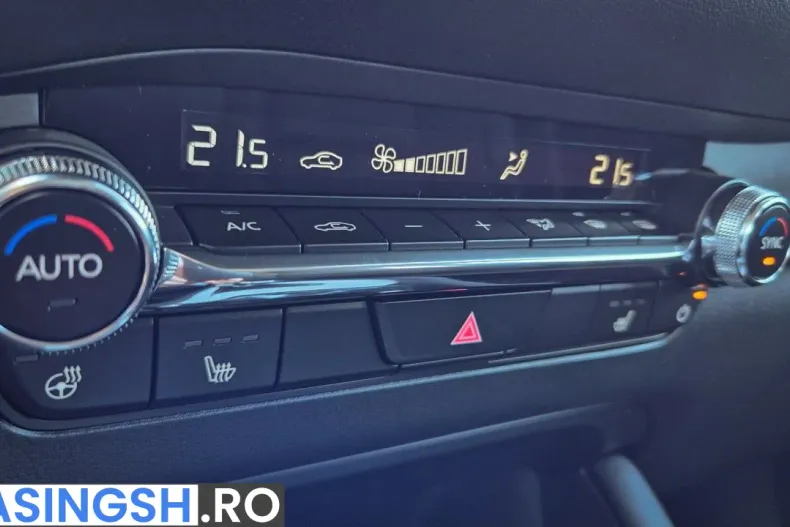 Mazda 3 din 2027 cu 1 km - oferta MAZ264638 - foto 11