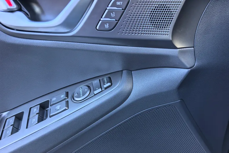 Hyundai IONIQ din 2022 cu 114.228 km - oferta HYU264679 - foto 19