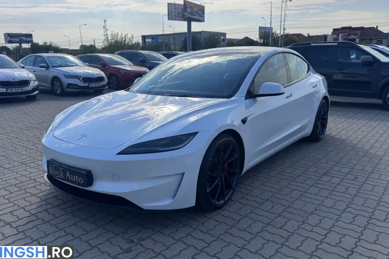 Tesla Model 3 din 2024 cu 68.200 km - oferta TES264683 - foto 1