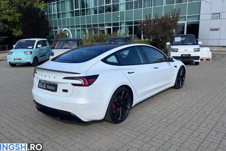Tesla Model 3 din 2024 cu 68.200 km - oferta TES264683 - foto 4