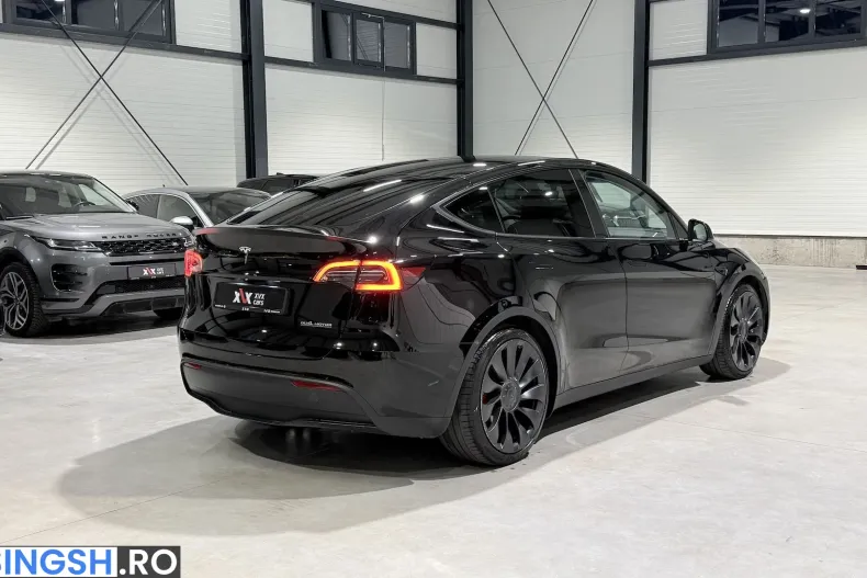 Tesla Model Y din 2023 cu 64.509 km - oferta TES264698 - foto 3
