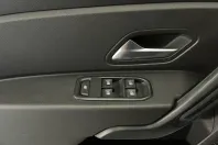 Dacia Duster din 2023 cu 93.629 km - oferta DAC264706 - foto 16