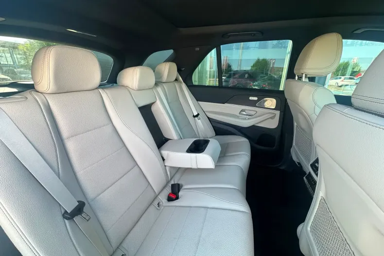 Mercedes-Benz GLE 350 (Clasa GLE) din 2026 cu 10 km - oferta MER264708 - foto 16