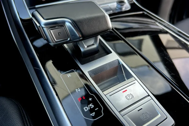 Audi Q7 din 2020 cu 80.764 km - oferta AUD264712 - foto 13